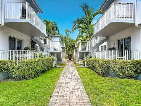 9280 Bay Harbor Terrace Bay Harbor Islands FL 33154