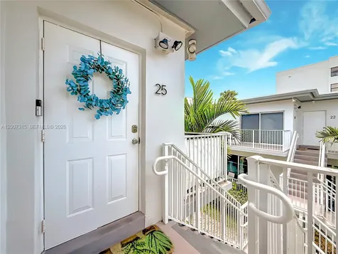 9280 Bay Harbor Terrace Bay Harbor Islands FL 33154