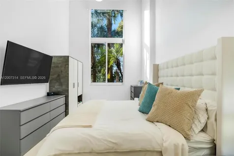 2775 NE 187th Street Aventura FL 33180