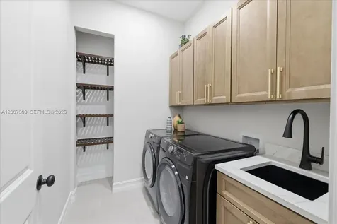 810 Sentinela Boulevard Lehigh Acres FL 33974