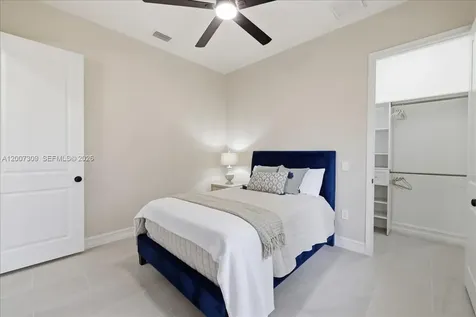 810 Sentinela Boulevard Lehigh Acres FL 33974