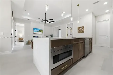 810 Sentinela Boulevard Lehigh Acres FL 33974