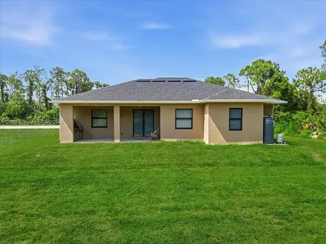 810 Sentinela Boulevard Lehigh Acres FL 33974
