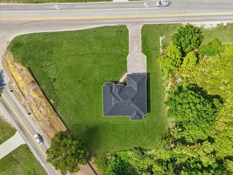 810 Sentinela Boulevard Lehigh Acres FL 33974