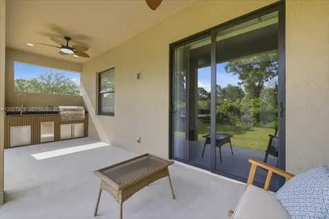 810 Sentinela Boulevard Lehigh Acres FL 33974