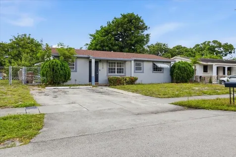 5320 NE 8th Avenue Deerfield Beach FL 33064