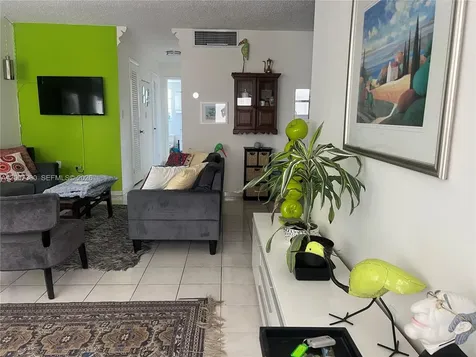 1820 James Avenue Miami Beach FL 33139