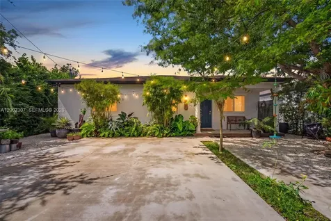 12310 SW 216th Street Miami FL 33170