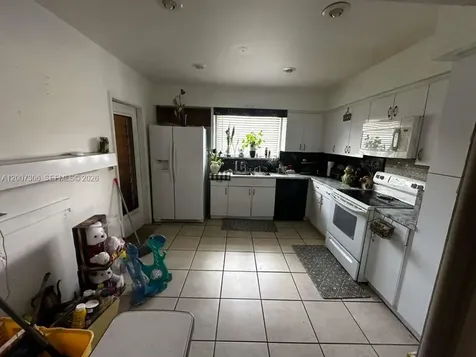 15 NW 88th Street El Portal FL 33150