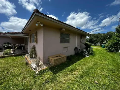 15 NW 88th Street El Portal FL 33150
