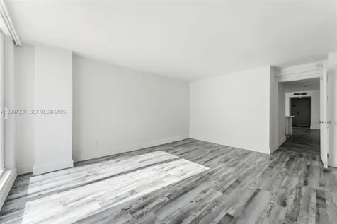2000 NE 135th Street North Miami FL 33181