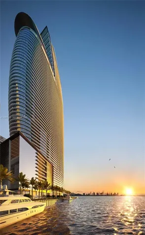 300 Biscayne Blvd Way Miami FL 33131