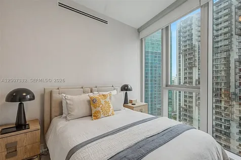 300 Biscayne Blvd Way Miami FL 33131