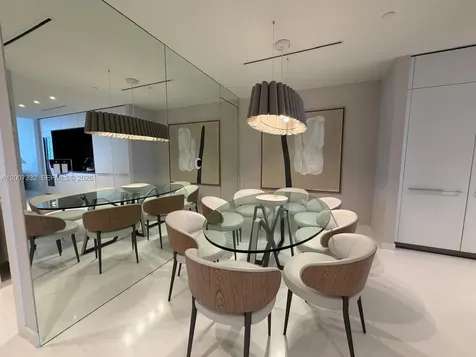 300 Biscayne Blvd Way Miami FL 33131