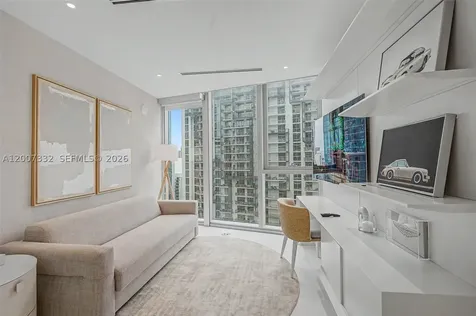 300 Biscayne Blvd Way Miami FL 33131