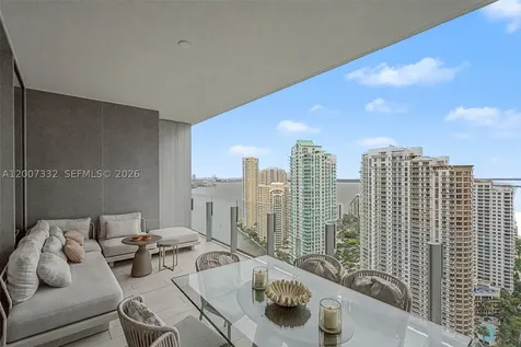 300 Biscayne Blvd Way Miami FL 33131