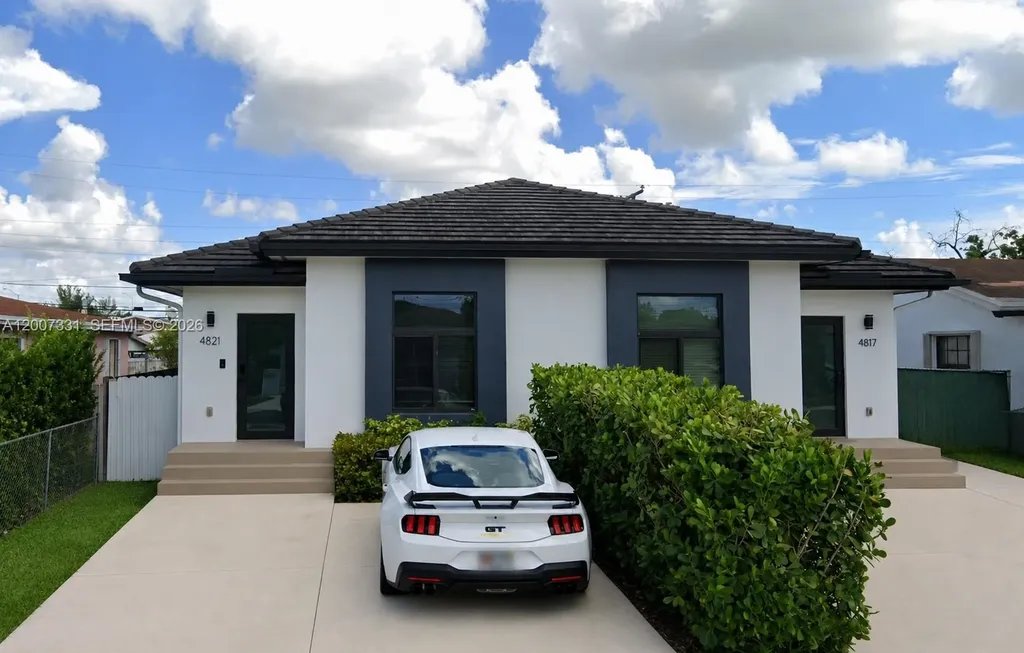 4817 E 9th Lane Hialeah FL 33013
