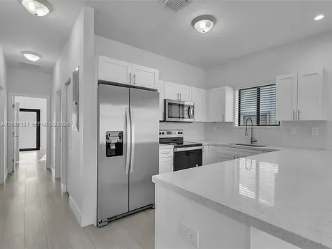 4817 E 9th Lane Hialeah FL 33013