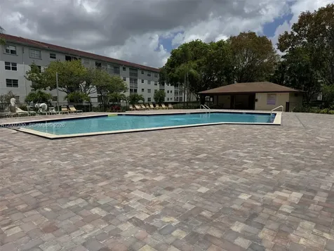 12501 SW 14th Street Pembroke Pines FL 33027