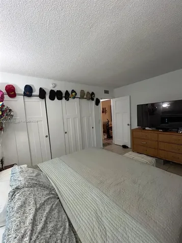 1100 NE 1st Court Hallandale Beach FL 33009