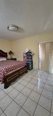 1850 W 56 Hialeah FL 33012