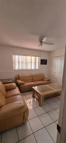 1850 W 56 Hialeah FL 33012