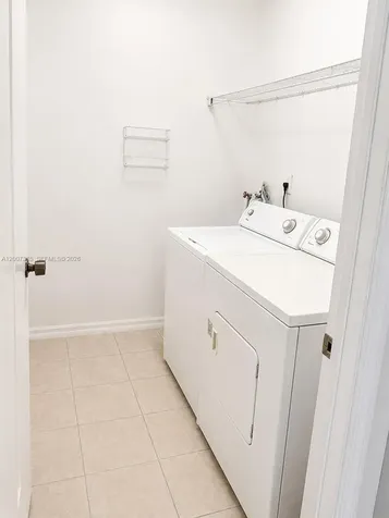 15226 SW 30th Terrace Miami FL 33185