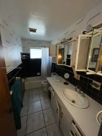 6841 SW 16th Court Pembroke Pines FL 33023