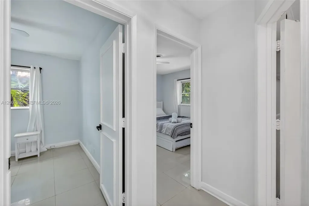 5451 NE 22nd Avenue Fort Lauderdale FL 33308