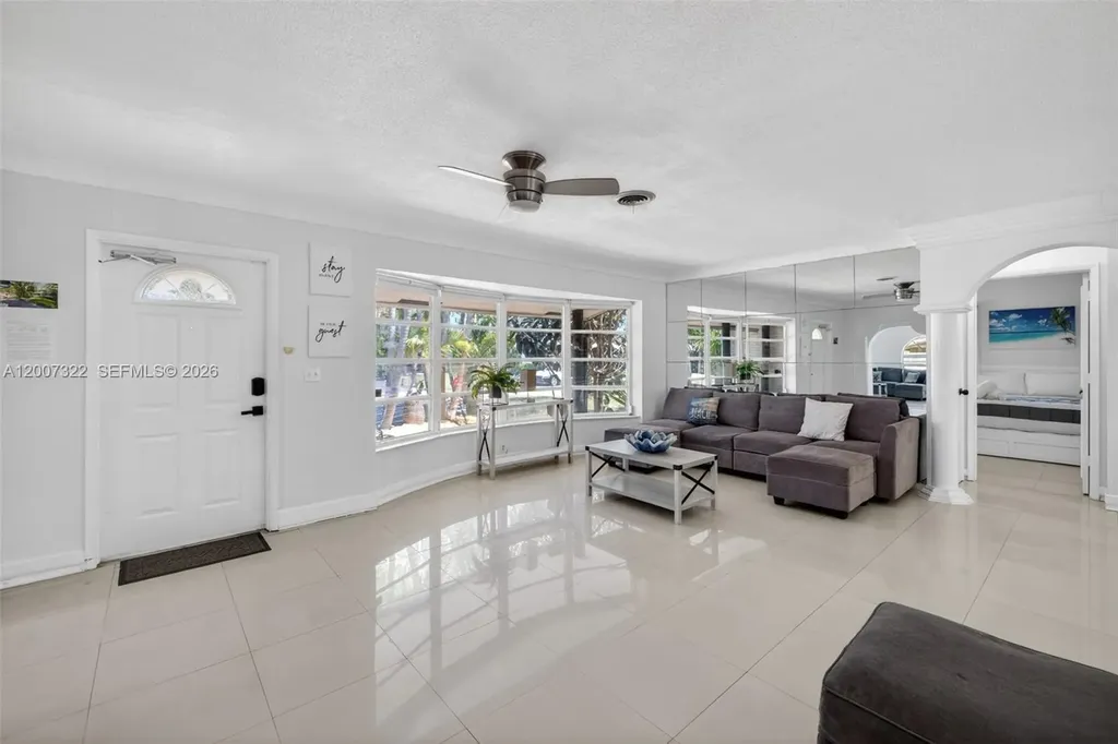 5451 NE 22nd Avenue Fort Lauderdale FL 33308