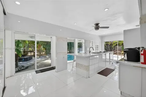5451 NE 22nd Avenue Fort Lauderdale FL 33308