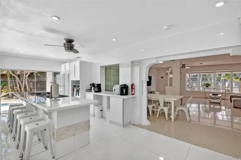 5451 NE 22nd Avenue Fort Lauderdale FL 33308