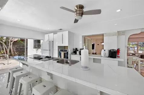 5451 NE 22nd Avenue Fort Lauderdale FL 33308
