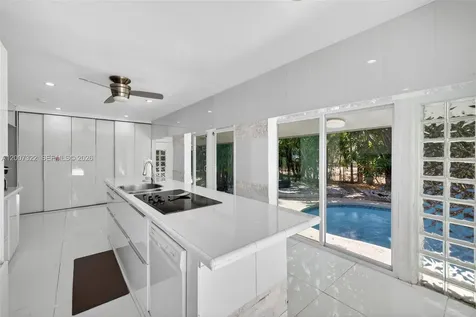 5451 NE 22nd Avenue Fort Lauderdale FL 33308