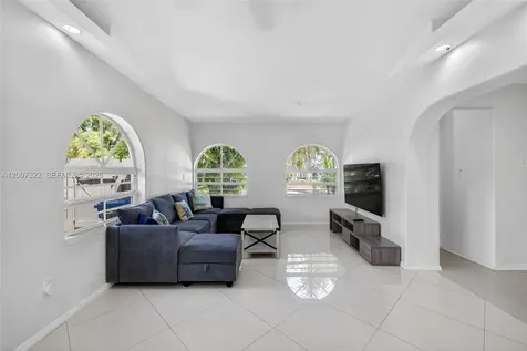 5451 NE 22nd Avenue Fort Lauderdale FL 33308