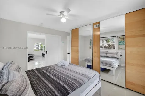 5451 NE 22nd Avenue Fort Lauderdale FL 33308