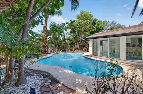 5451 NE 22nd Avenue Fort Lauderdale FL 33308