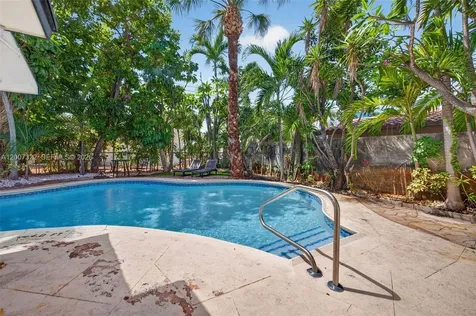 5451 NE 22nd Avenue Fort Lauderdale FL 33308