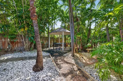 5451 NE 22nd Avenue Fort Lauderdale FL 33308
