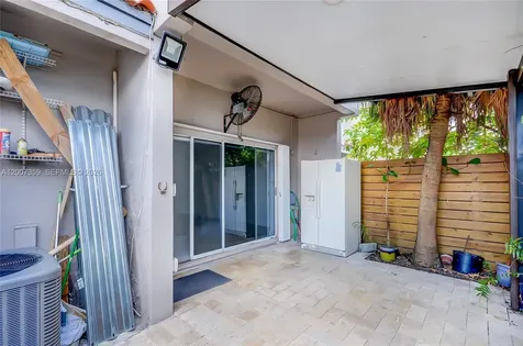 12909 SW 61 Miami FL 33183