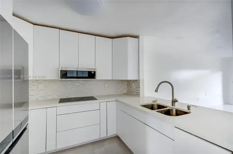 12909 SW 61 Miami FL 33183
