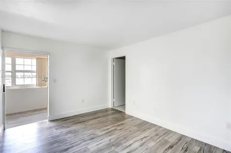 12909 SW 61 Miami FL 33183