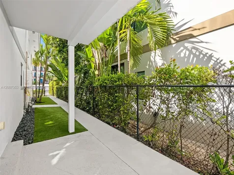 1305 SE 1st Street Fort Lauderdale FL 33301