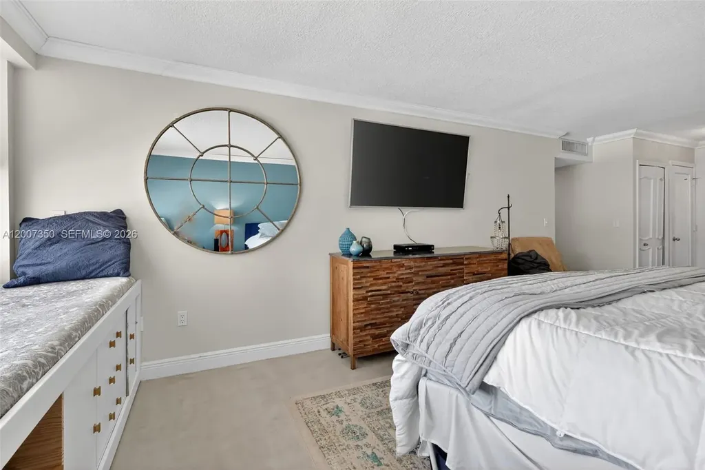 2751 S Ocean Drive Hollywood FL 33019