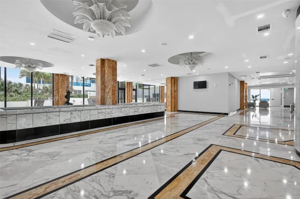2751 S Ocean Drive Hollywood FL 33019