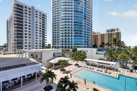 2751 S Ocean Drive Hollywood FL 33019