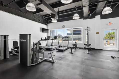 2751 S Ocean Drive Hollywood FL 33019