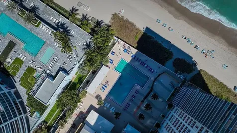 2751 S Ocean Drive Hollywood FL 33019