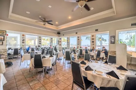 2751 S Ocean Drive Hollywood FL 33019