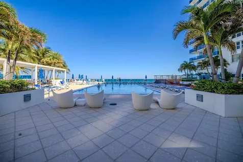 2751 S Ocean Drive Hollywood FL 33019